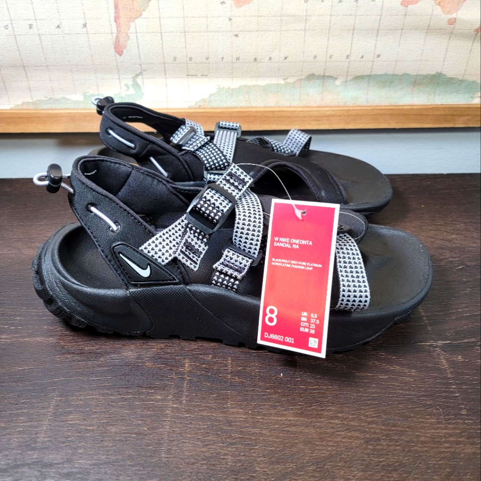 Brand New Nike Onetona Sandal BlackPure Platinum Womens Size 80